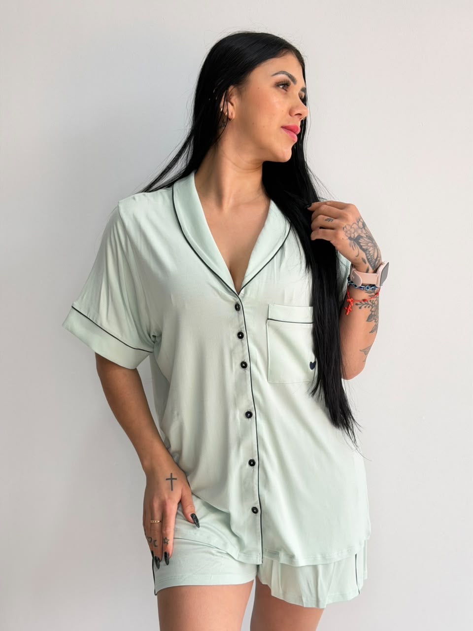 PIJAMA ABERTO COM SHORTS DE VISCOSE BAUNILHA