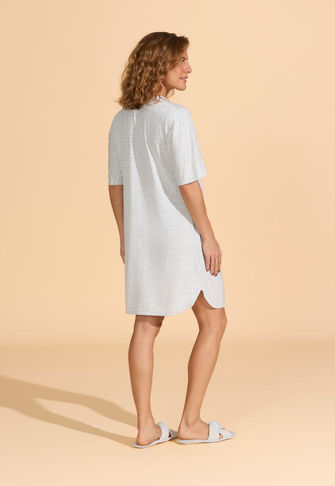 CAMISÃO CURTO DE VISCOSE LISTRADA RECCO