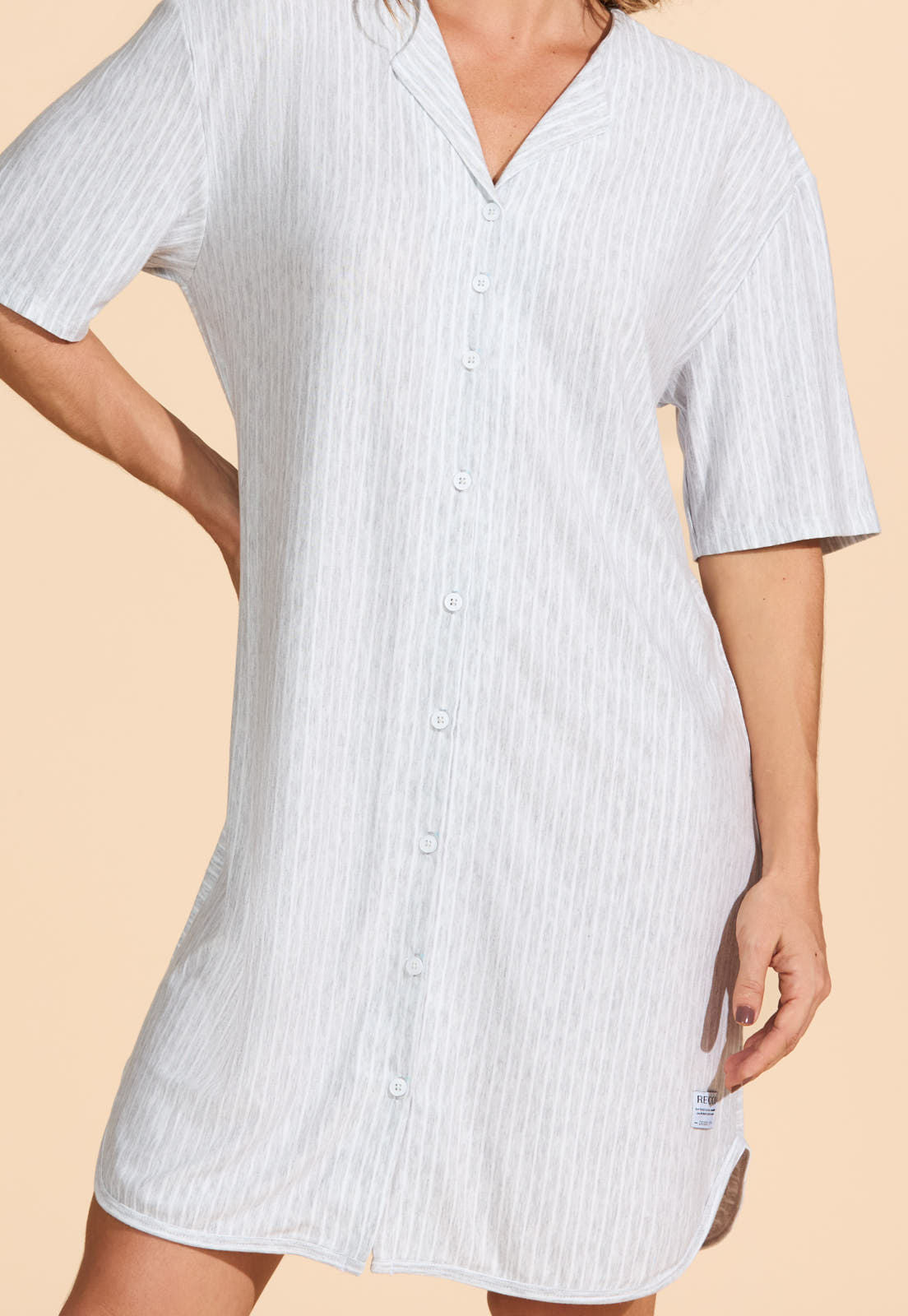 CAMISÃO CURTO DE VISCOSE LISTRADA RECCO