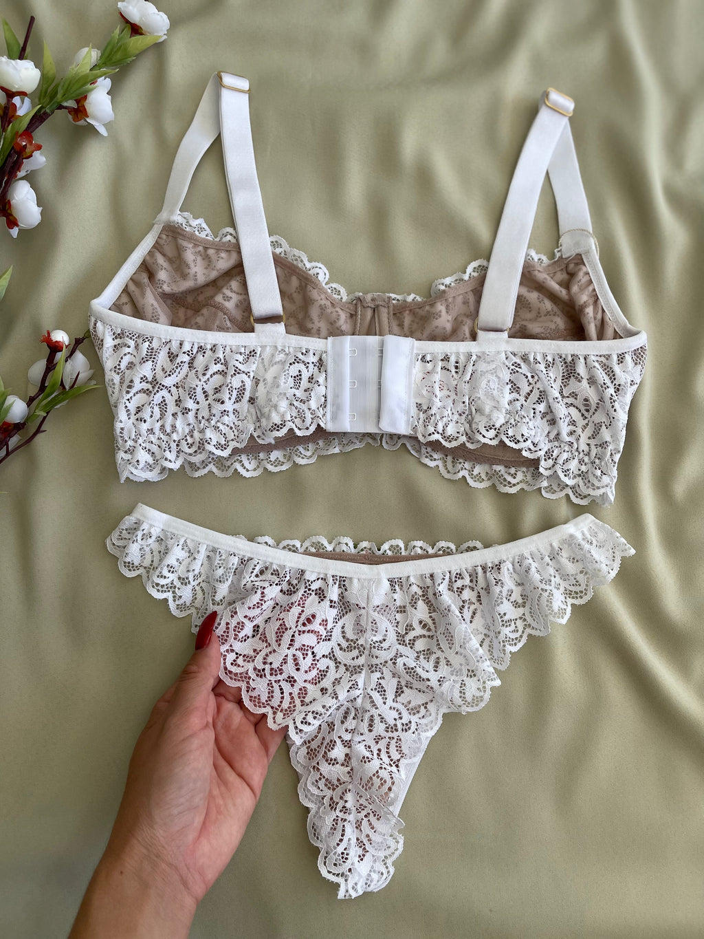 CONJUNTO LINGERIE GD1 COM ARO E SEM BOJO DE TULE E RENDA