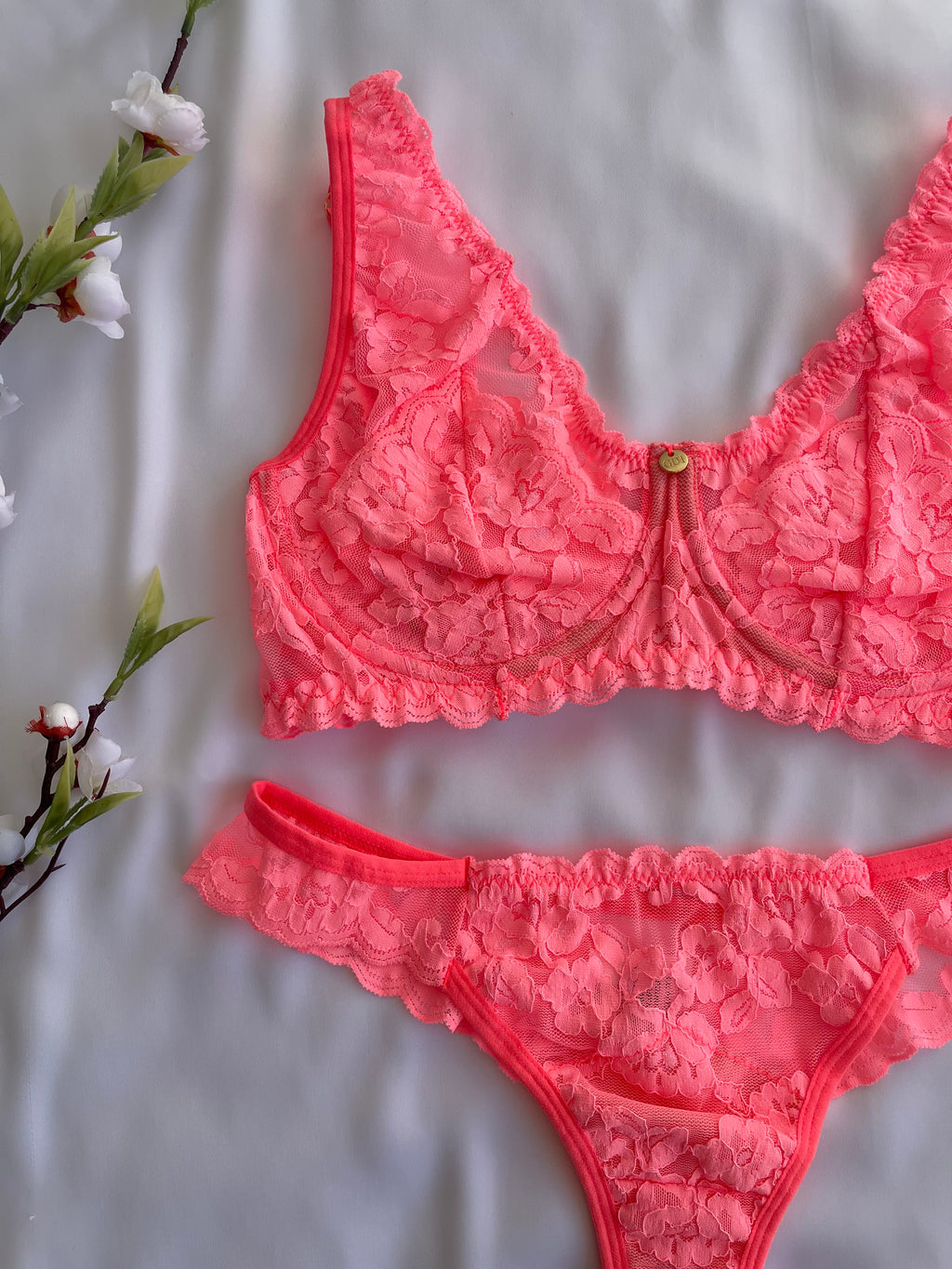 CONJUNTO LINGERIE GD1 COM ARO E SEM BOJO DE TULE E RENDA