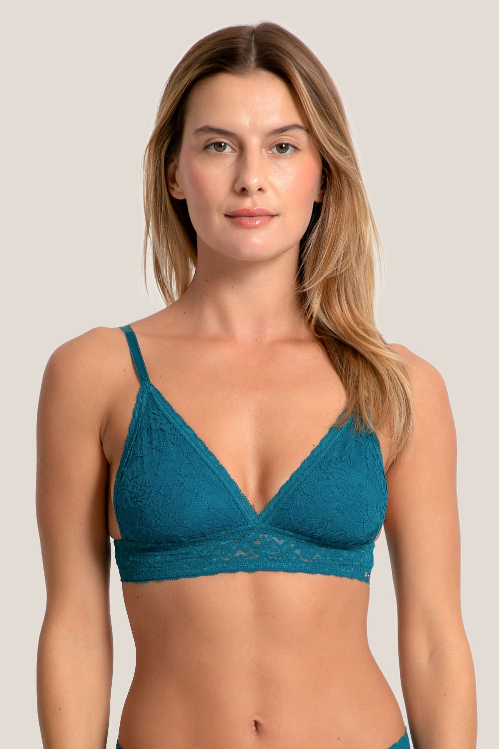 CONJUNTO LINGERIE SEM BOJO E SEM ARO DE RENDA MARCYN