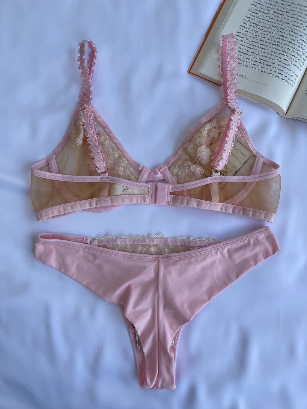 CONJUNTO LINGERIE DE RENDA COM ARO E SEM BOJO DUZANI