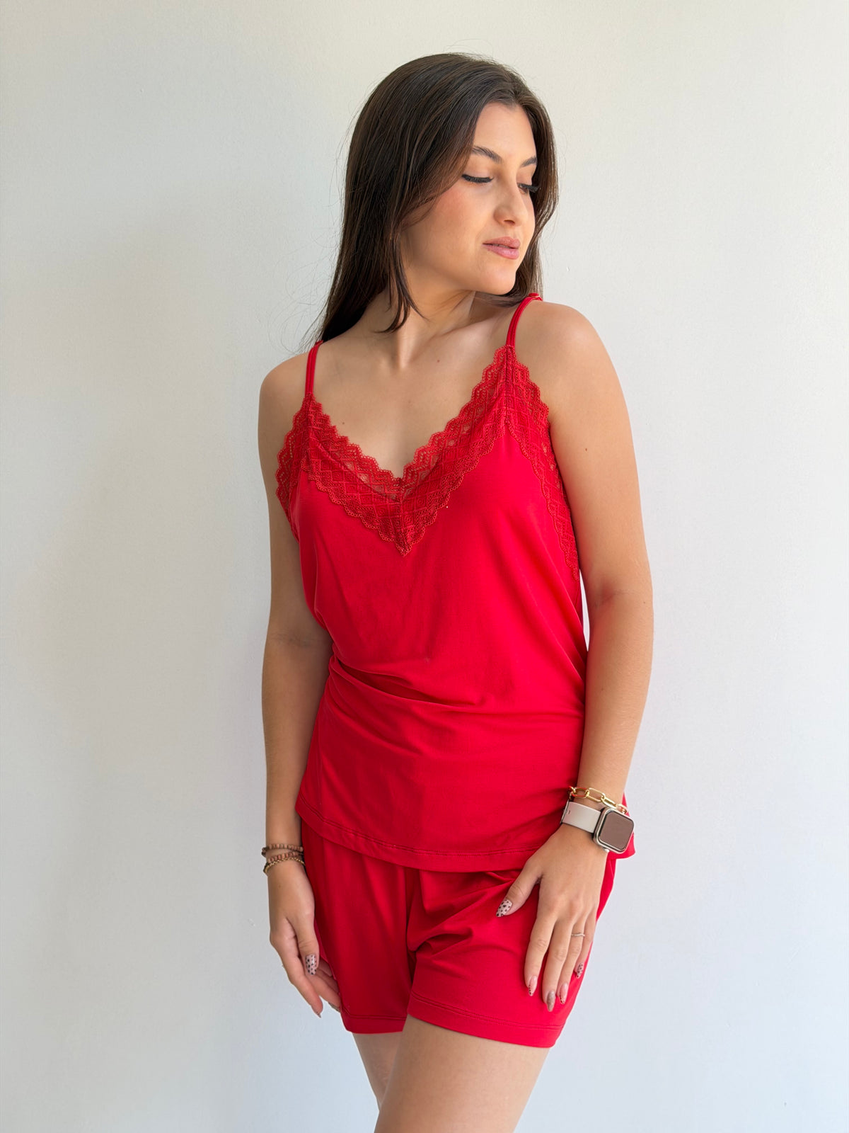 Shortdoll de viscose com renda
