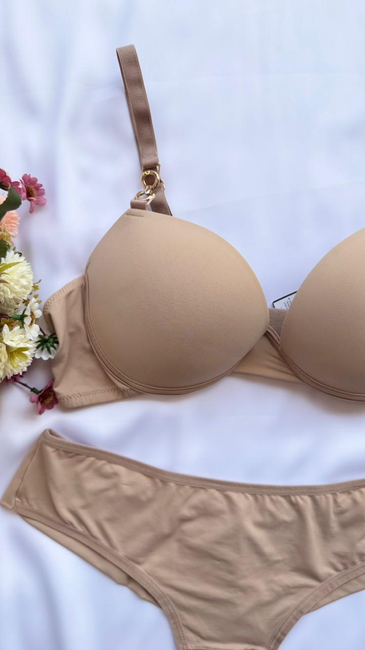 CONJUNTO LINGERIE DE RENDA DUZANI COM ARO E BOJO PUSH UP