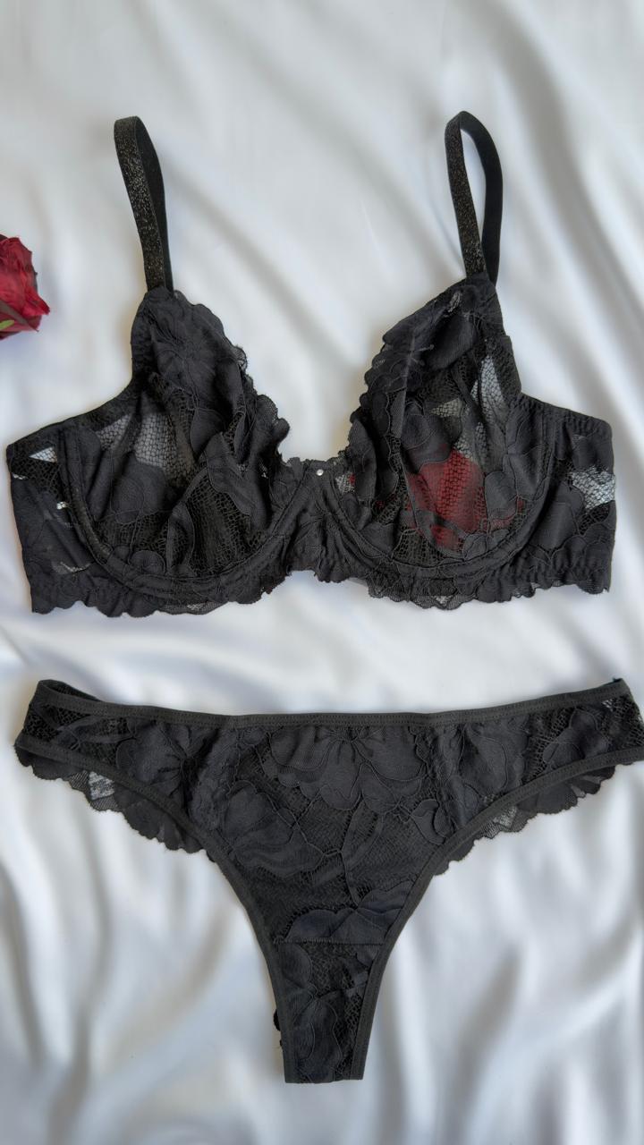 CONJUNTO LINGERIE SENSUAL DE RENDA COM ARO E SEM BOJO (Cópia)