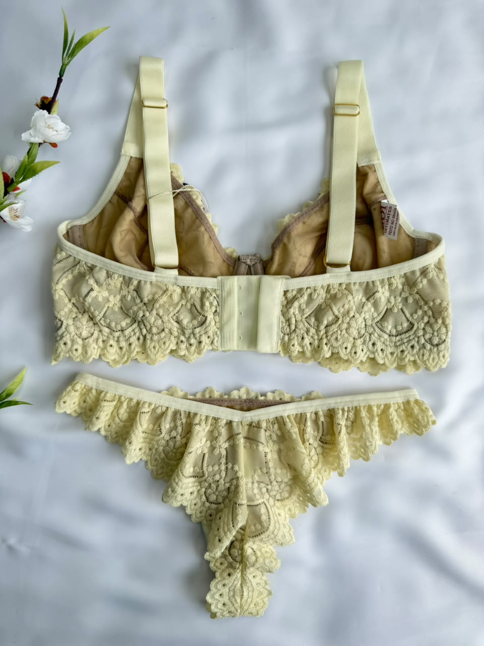 CONJUNTO LINGERIE GD1 COM ARO E SEM BOJO DE RENDA