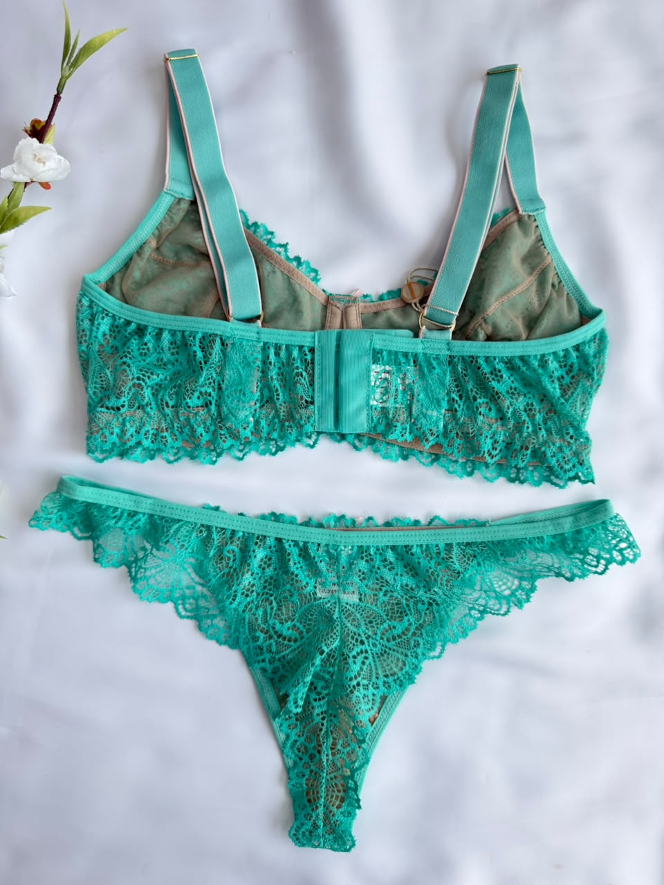 CONJUNTO LINGERIE GD1 COM ARO E SEM BOJO DE TULE E RENDA