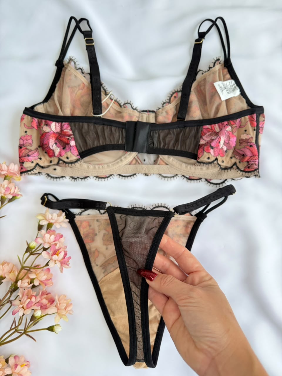 CONJUNTO LINGERIE GD1 COM ARO E SEM BOJO DE TULE E RENDA