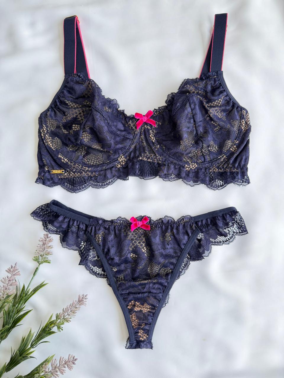 CONJUNTO LINGERIE GD1 COM ARO E SEM BOJO DE RENDA