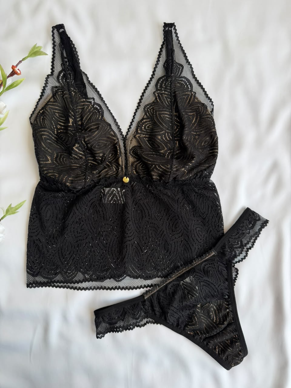 CONJUNTO GD1 TOP SEM ARO E SEM BOJO COM FORRADO DE RENDA