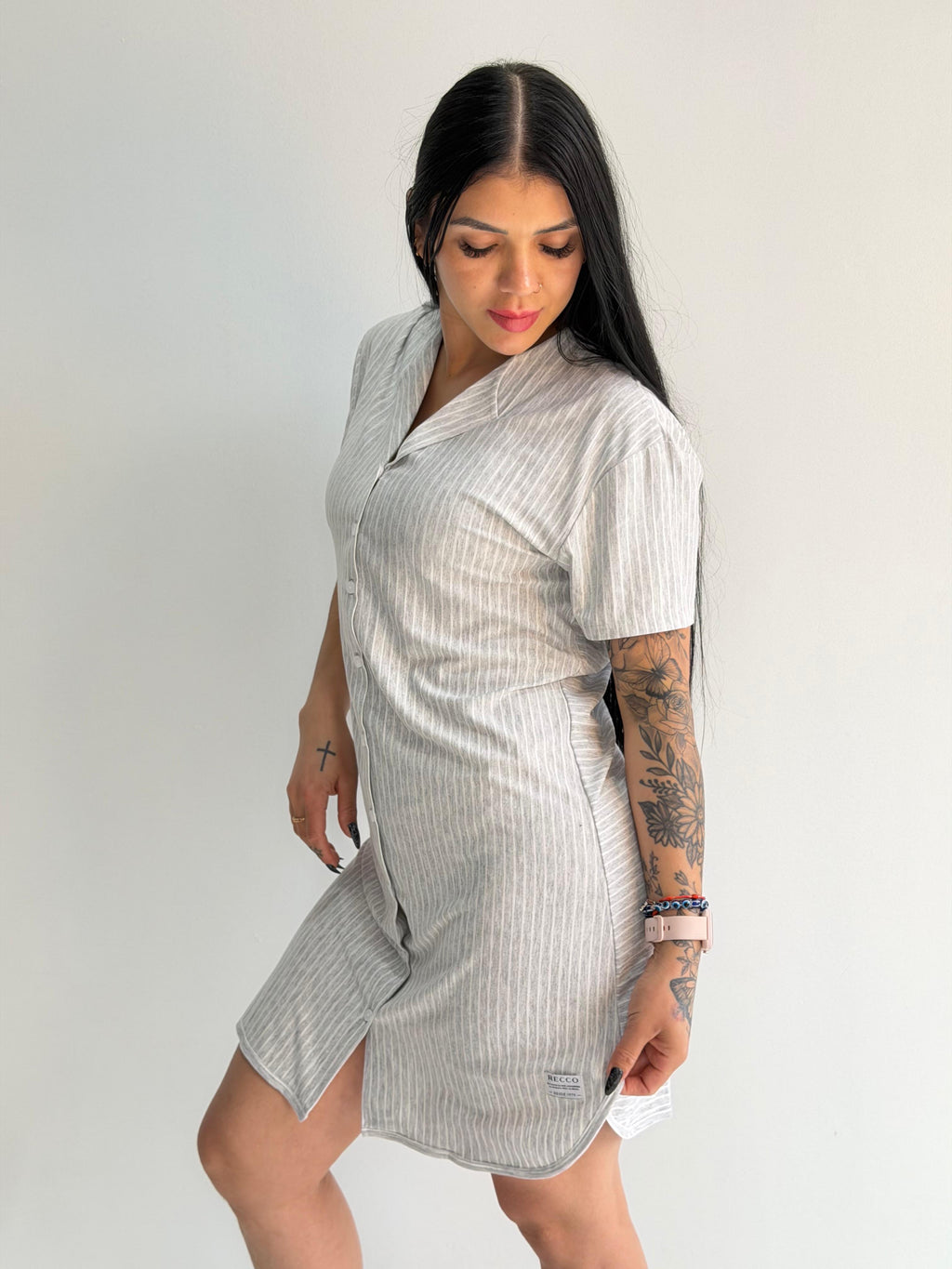 CAMISÃO CURTO DE VISCOSE LISTRADA RECCO