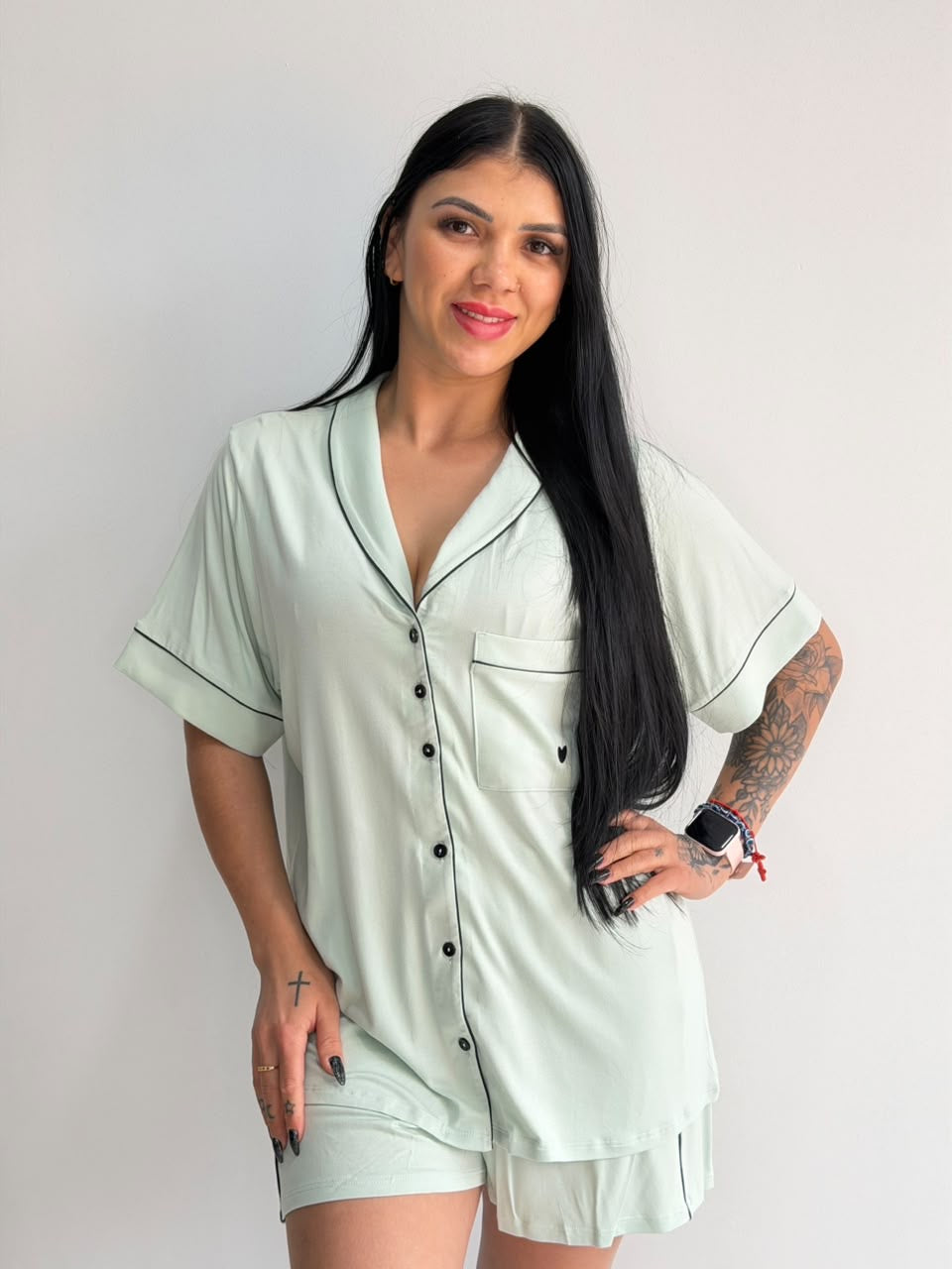 PIJAMA ABERTO COM SHORTS DE VISCOSE BAUNILHA