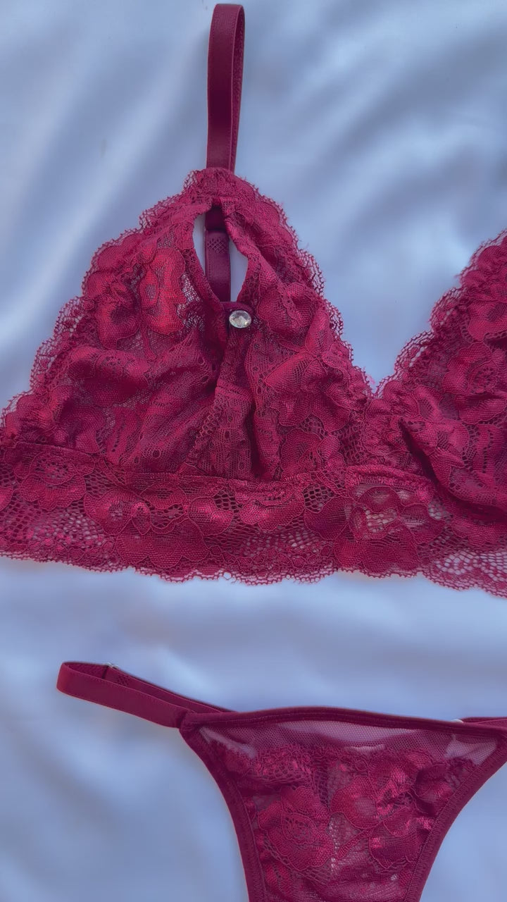CONJUNTO LINGERIE SENSUAL COM BOTÃO DE CRISTAL DUZANI