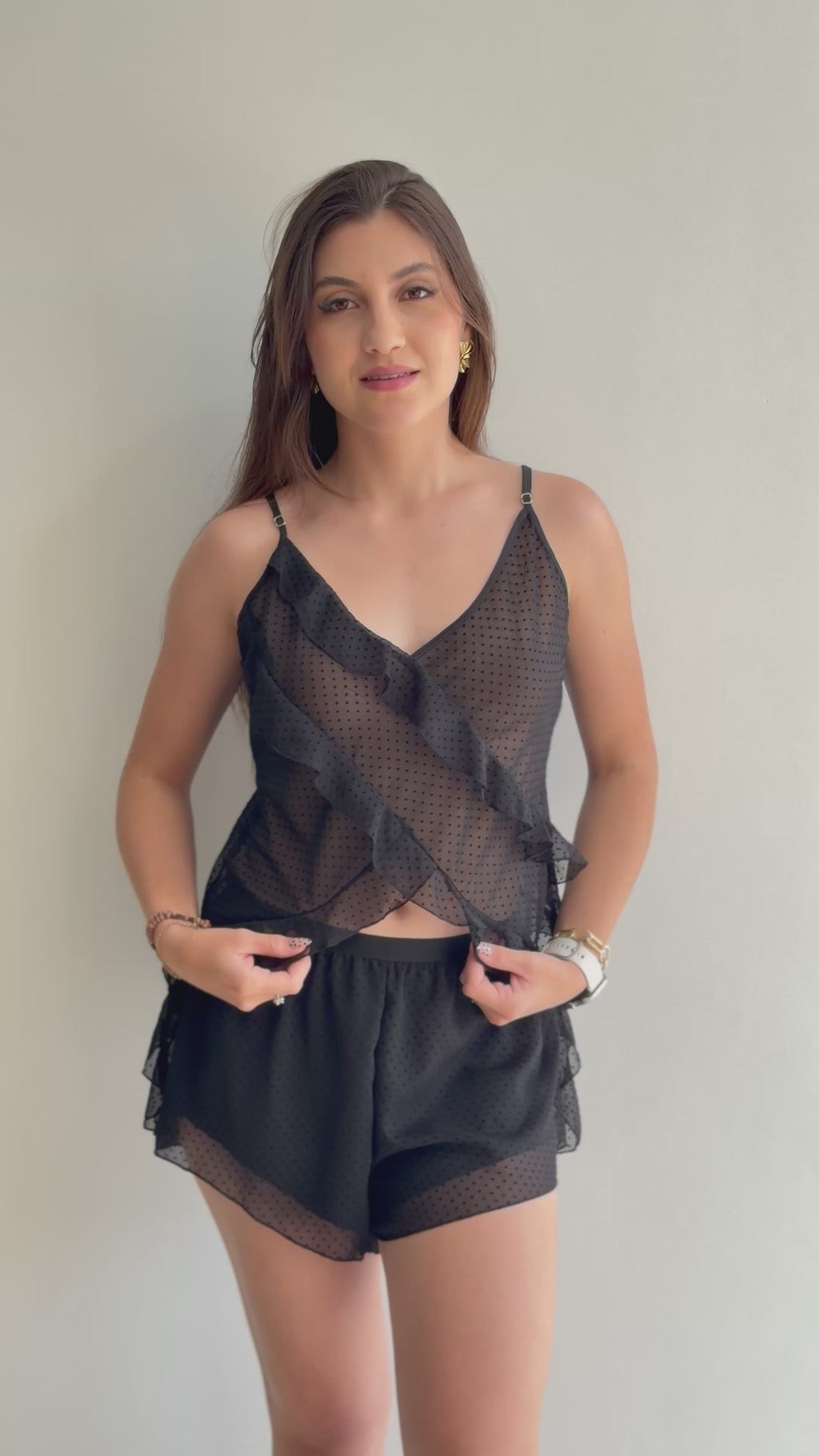 BABYDOLL DE ALÇA CURTO CREPE POÁ RECCO